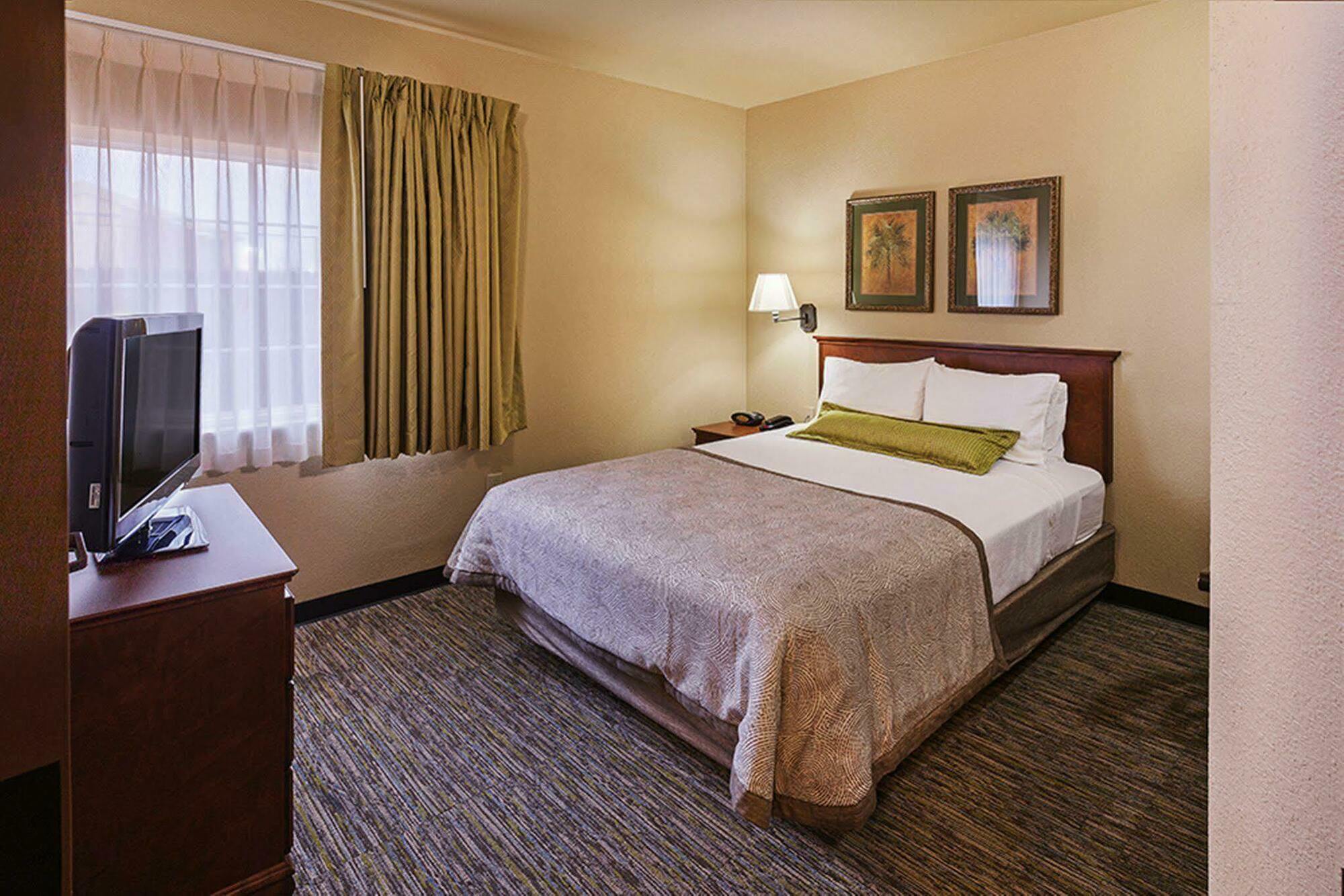 Candlewood Suites Tulsa Broken Arrow Extérieur photo